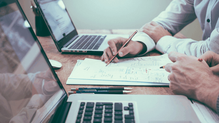 Benefits of Financial Benchmarking with peers